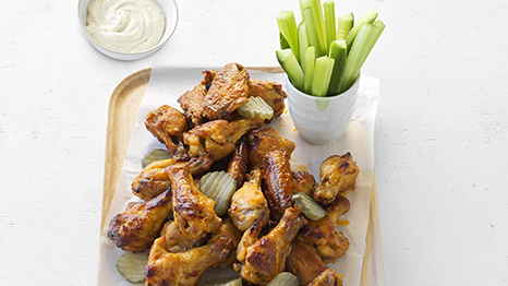 Buffalo chicken nibbles with ranch dressing