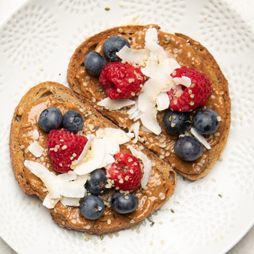 almond and berry toast