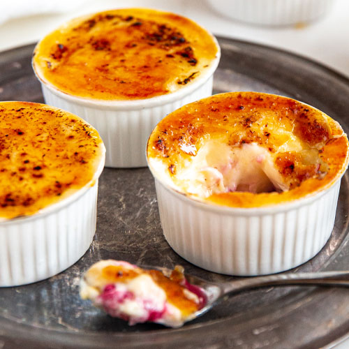 CHEAT’S-BERRY-CREME-BRULEE-