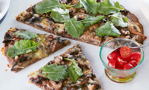 Linseed and almond mushroom pizza