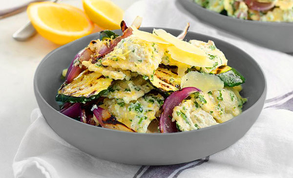 Ravioli with herbed ricotta