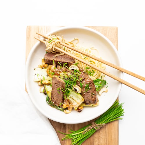 beef and cashew stir fry