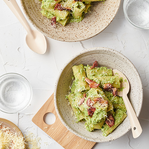 Broccoli pesto pasta