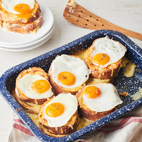 Croque madam tray bake