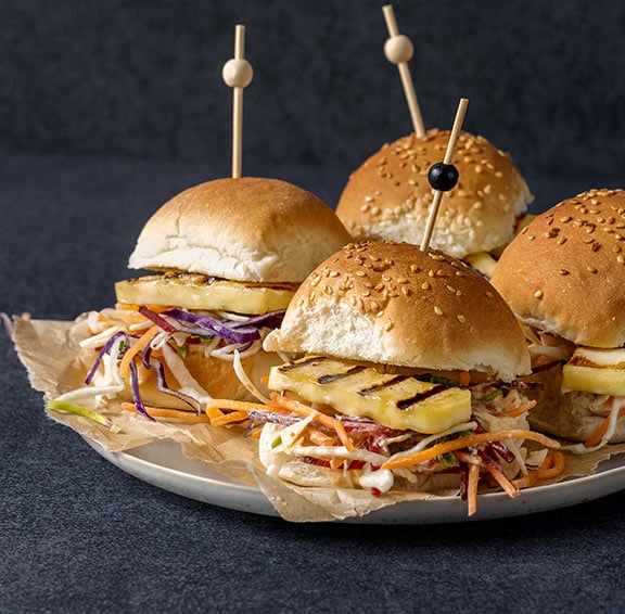 Grilled Mainland haloumi sliders