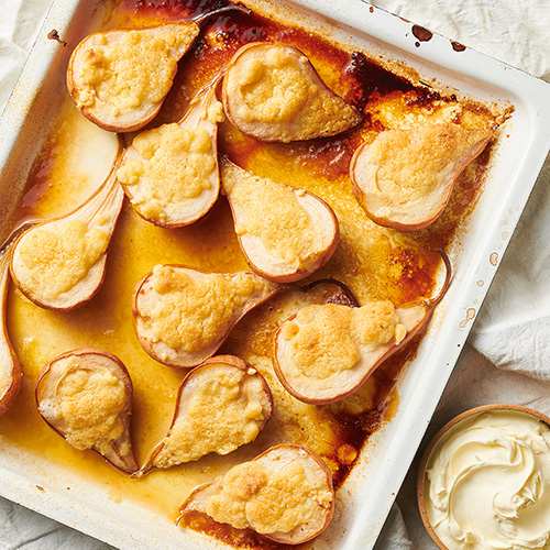 maple roasted pear and almond crumble
