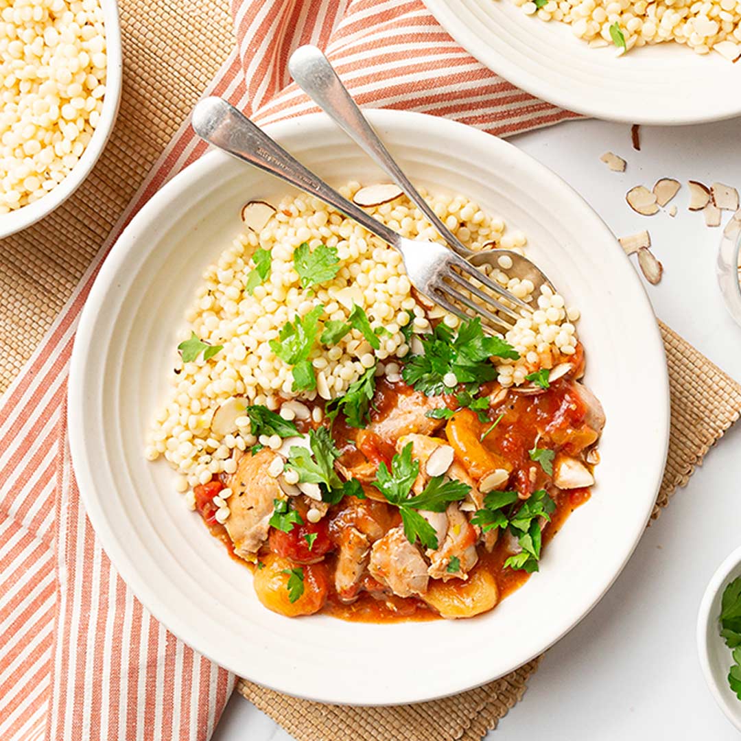 Slow cooker chicken and apricot stew New World