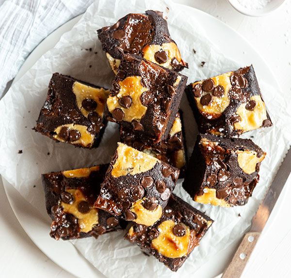 Salted caramel cheesecake brownie