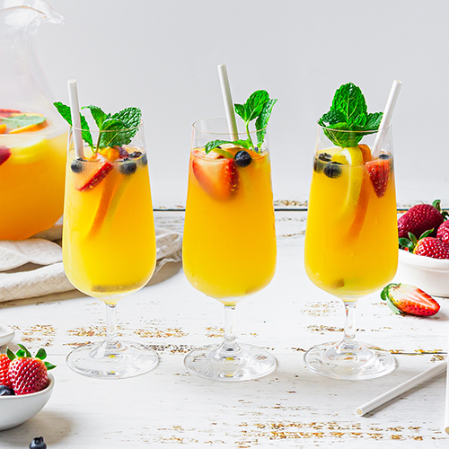 Sparkling summer fruit punch New World