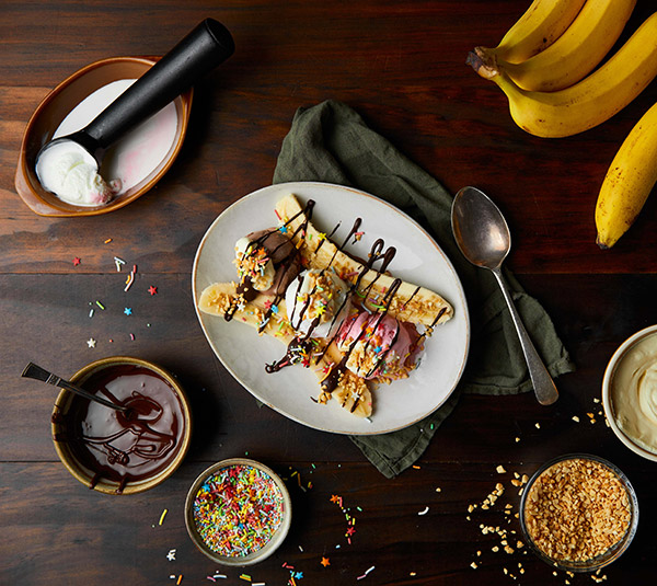 Delicious banana split final recipe photography
