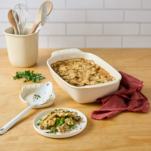 Chicken pie with crumble crust