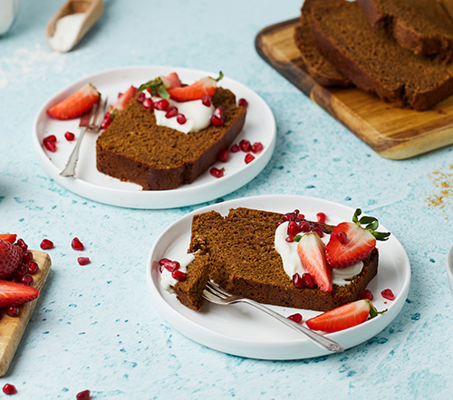 Vegan gingerbread loaf