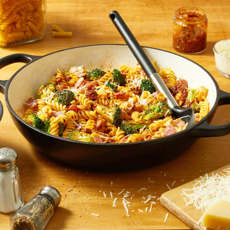 Broccoli, bacon and pesto pasta