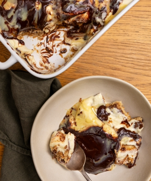Creamy coffee cake