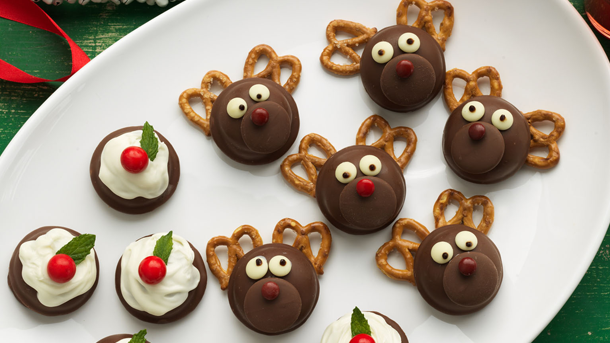 Mallowpuff Reindeer Cookies New World