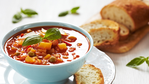 tomatoandchickpeasoup