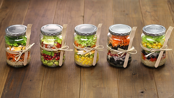 Mason Jar Salads New World
