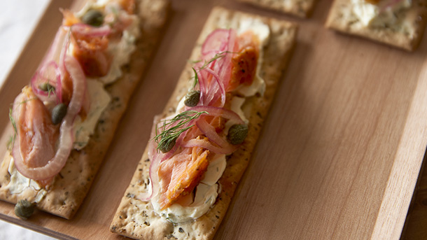 hprecipe3salmonflatbreadimage