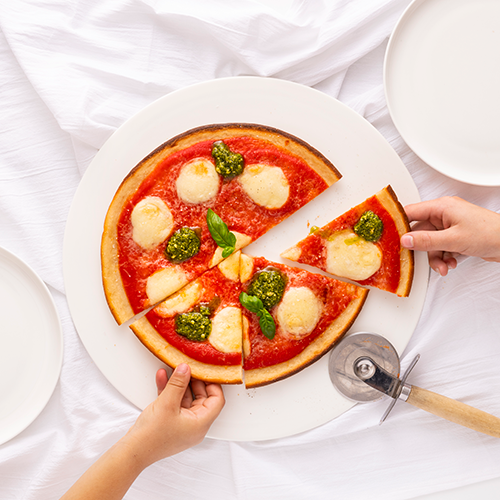 Pesto margherita pizza